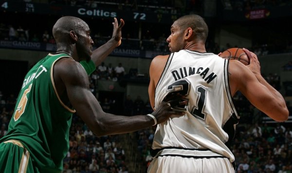 Teague nói về 5 người tiền nhiệm hàng đầu trong lịch sử: Duncan, KG, Dirk, Antetokounmpo, Malone & Barkley