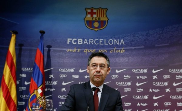 AS: Quan hệ công chúng của Barcelona cho thấy tiến bộ mới, cựu chủ tịch Bartomu bị nghi ngờ che giấu các hoạt động tiêu cực