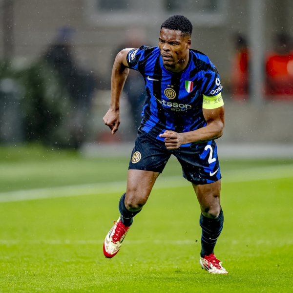 Dumfries: Điều quan trọng là phải có một khởi đầu tốt cho Champions League, đối thủ chỉ có một chéo để tạo ra một mối đe dọa
