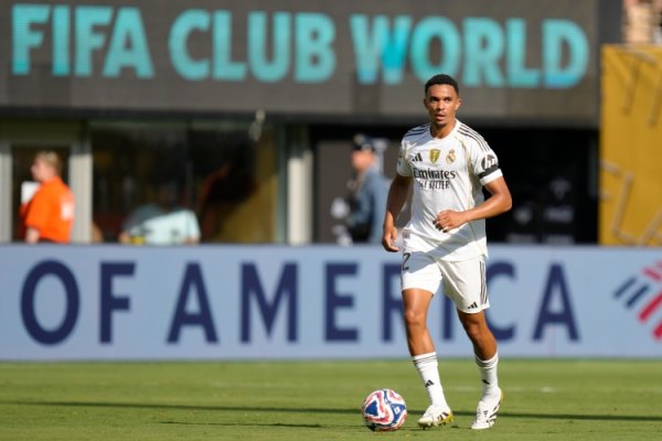 AS: Alexander-Arnold dự kiến ​​đấu Juventus, Carvajal có thể trở lại ở El Clasico