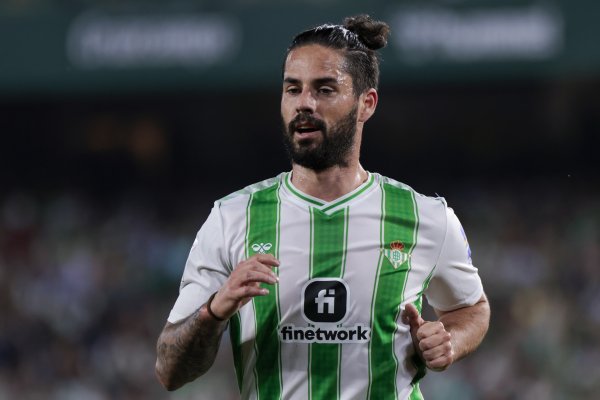 Isco: Tôi muốn giữ được phong độ tốt và giữ được cơ hội tham dự World Cup. Betis và tôi đều mong được gia hạn hợp đồng